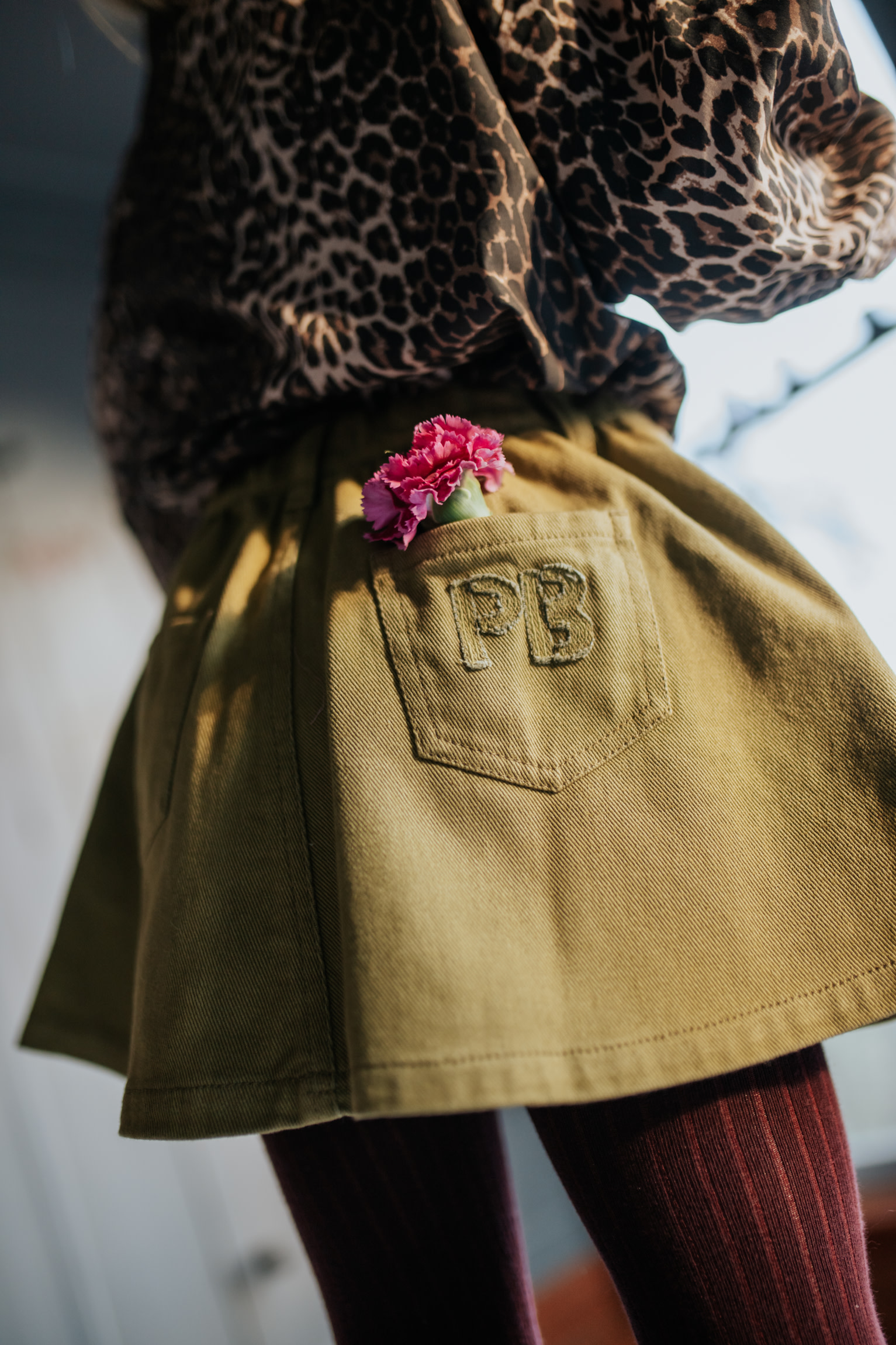 mini skirt khaki 2.jpg