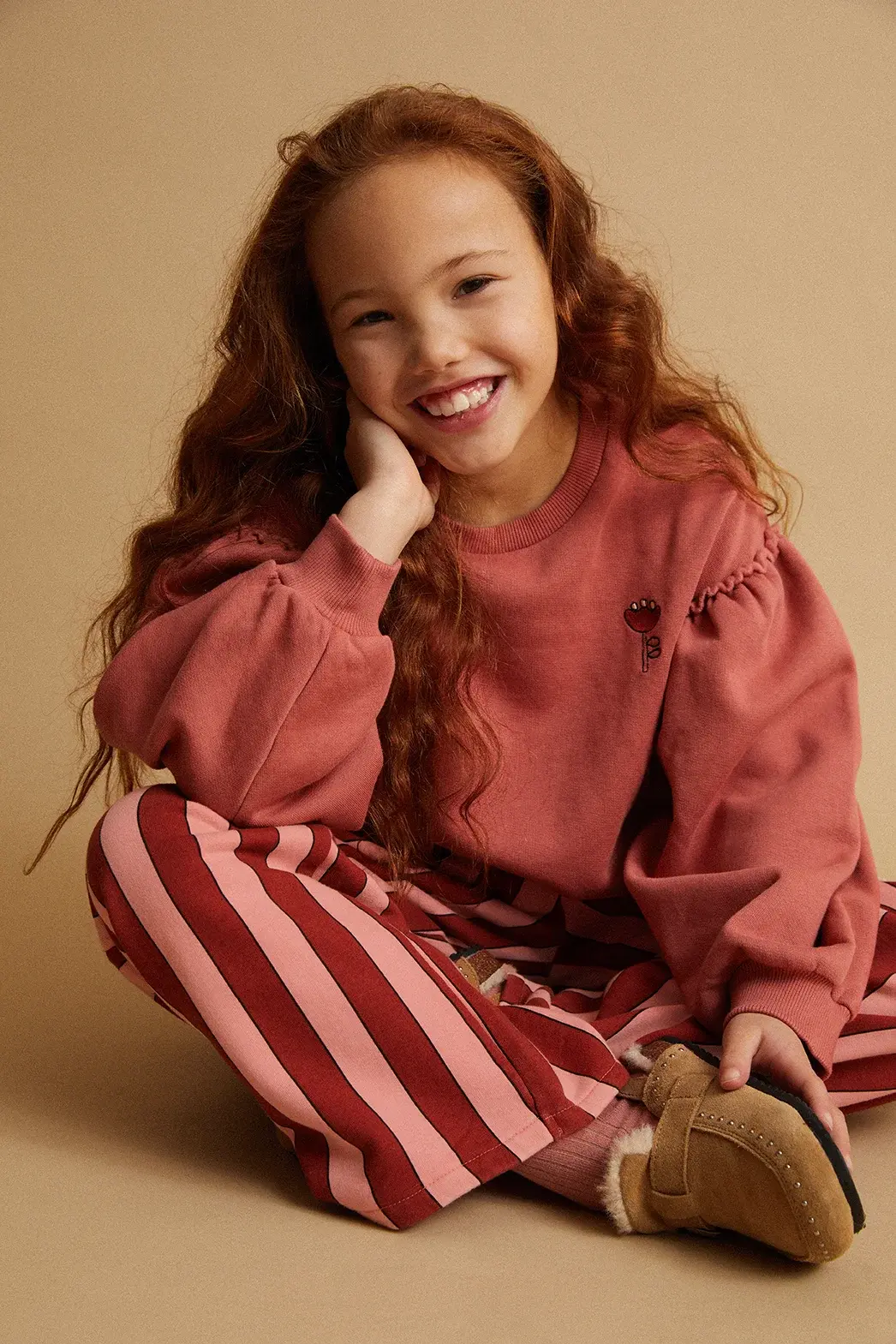sweatshirt girls puff sleeves palette 3.webp