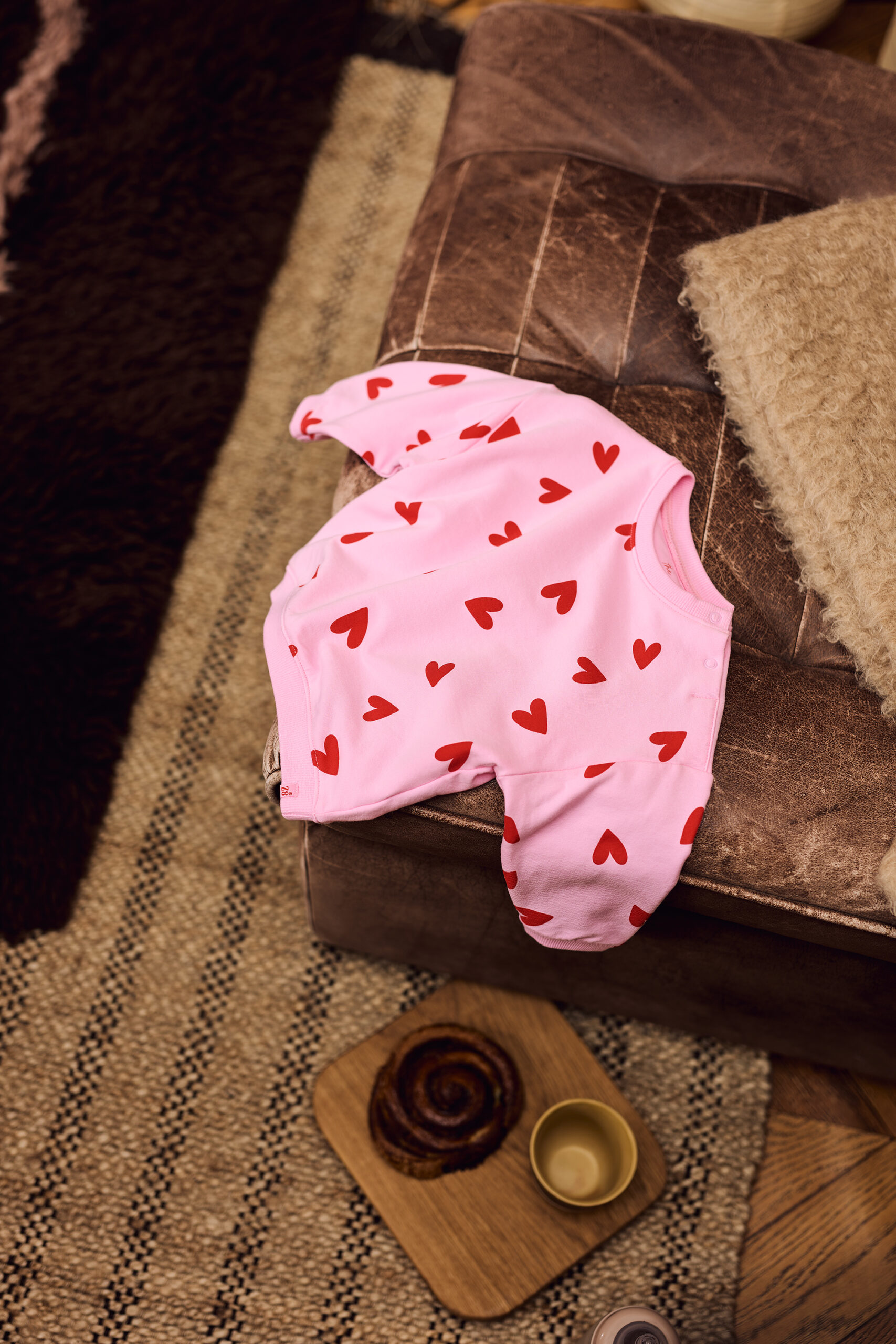 z8 newborn w26 s006 55476035609 o.jpg